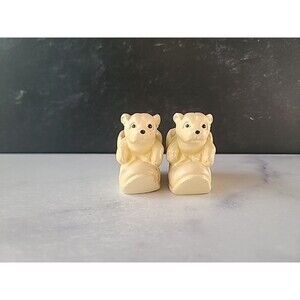 Vintage Salt And Pepper Shakers, READ